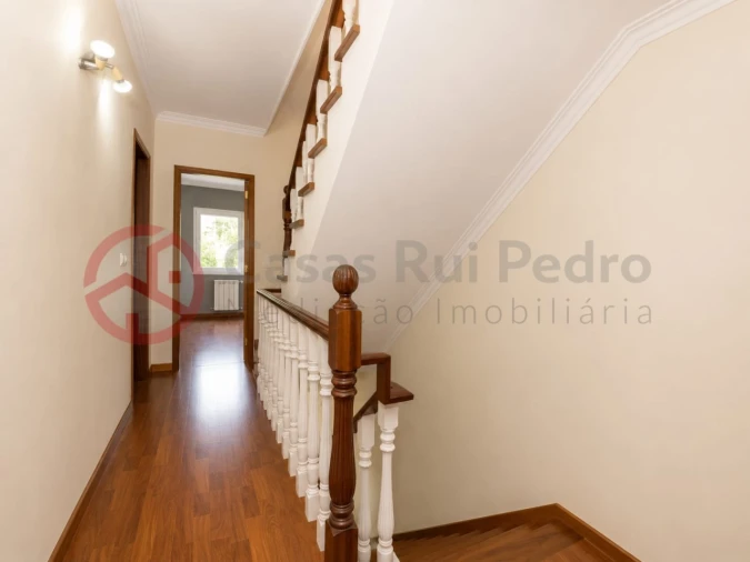 Moradia T3 para Venda em Laranjeiro e Feijó Foto 11
