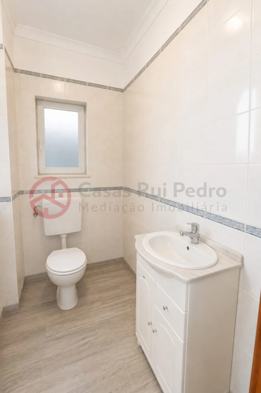 Moradia T3 para Venda em Laranjeiro e Feijó Foto 17