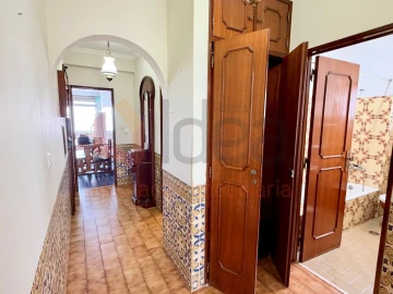 Apartamento T2 para Venda em Alfragide