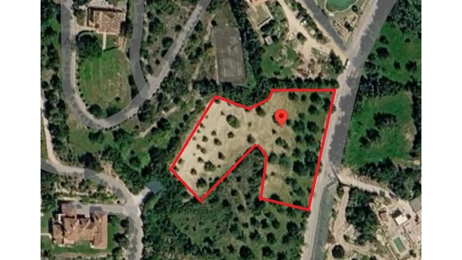 Terreno para Venda em Santa Barbara de Nexe