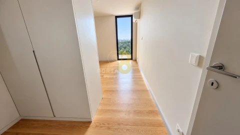 Apartamento T3 para Venda em Santa Marinha e São Pedro da Afurada