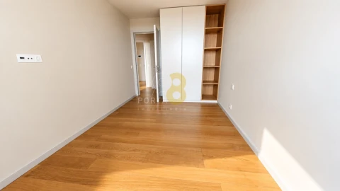 Apartamento T3 para Venda em Santa Marinha e São Pedro da Afurada