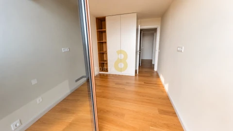 Apartamento T3 para Venda em Santa Marinha e São Pedro da Afurada
