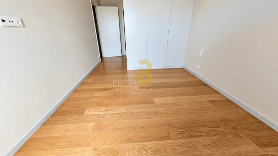 Apartamento T3 para Venda em Santa Marinha e São Pedro da Afurada Foto 17