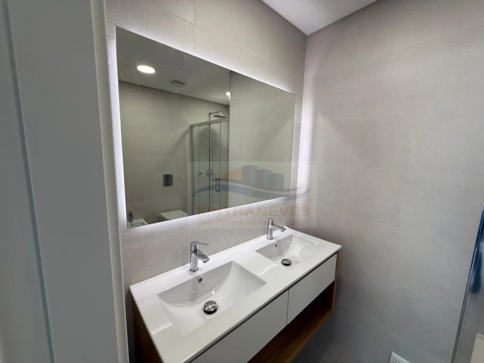 Apartamento T2 para Venda em Loures Foto 12