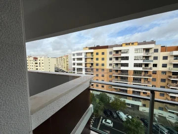 Apartamento T2 para Venda em Loures