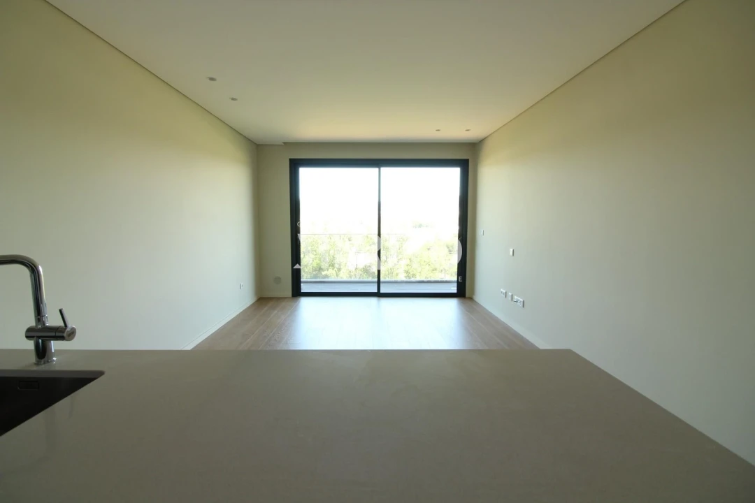 Apartamento T1 para Arrendamento em Barcelos, V.Boa, V.Frescainha Foto 7