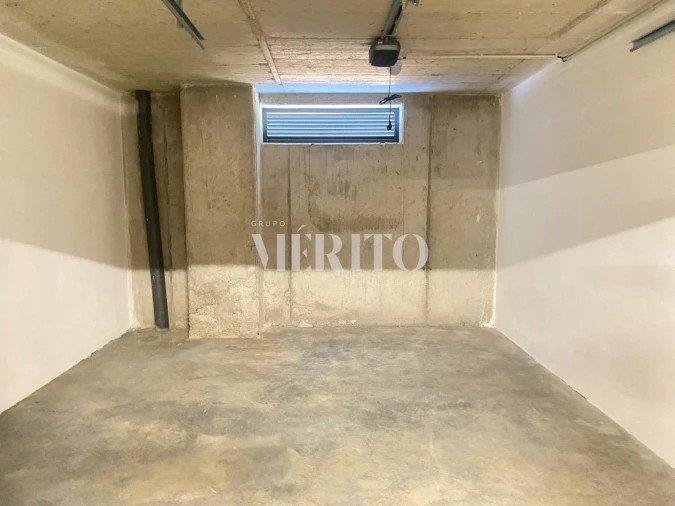Apartamento T1 para Arrendamento em Barcelos, V.Boa, V.Frescainha Foto 13