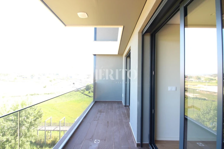 Apartamento T1 para Arrendamento em Barcelos, V.Boa, V.Frescainha Foto 8