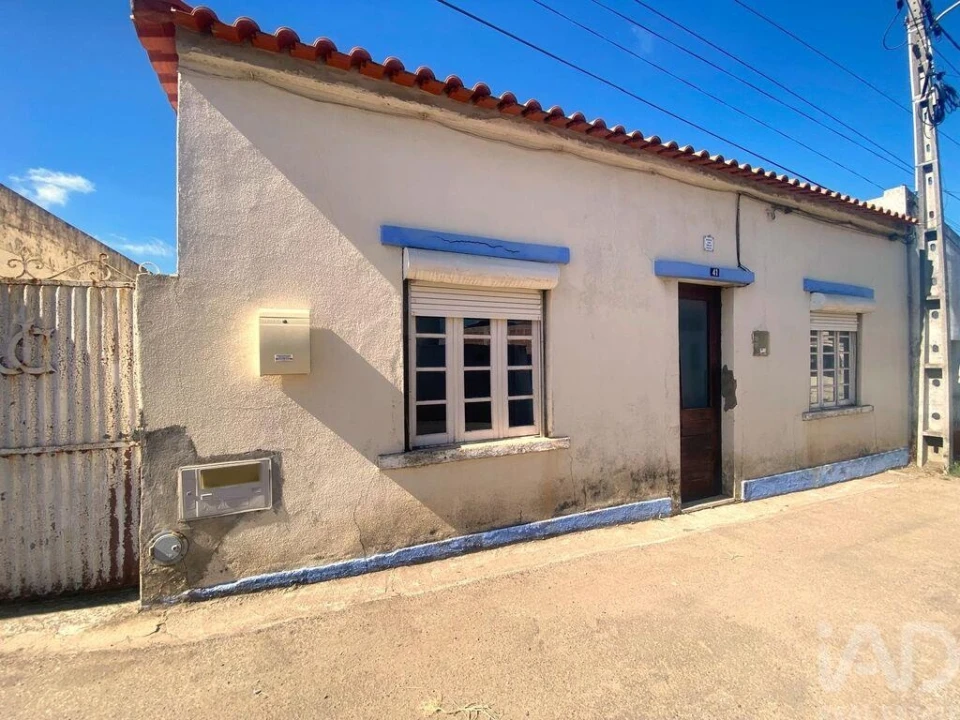 Moradia T3 para Venda em Bombarral e Vale Covo Foto 2