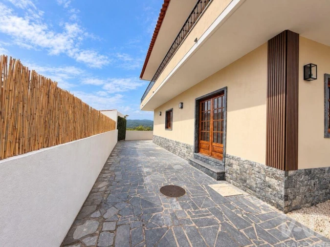 Moradia T4 para Venda em São João das Lampas e Terrugem Foto 28