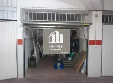 Garagem para Venda em Costa da Caparica
