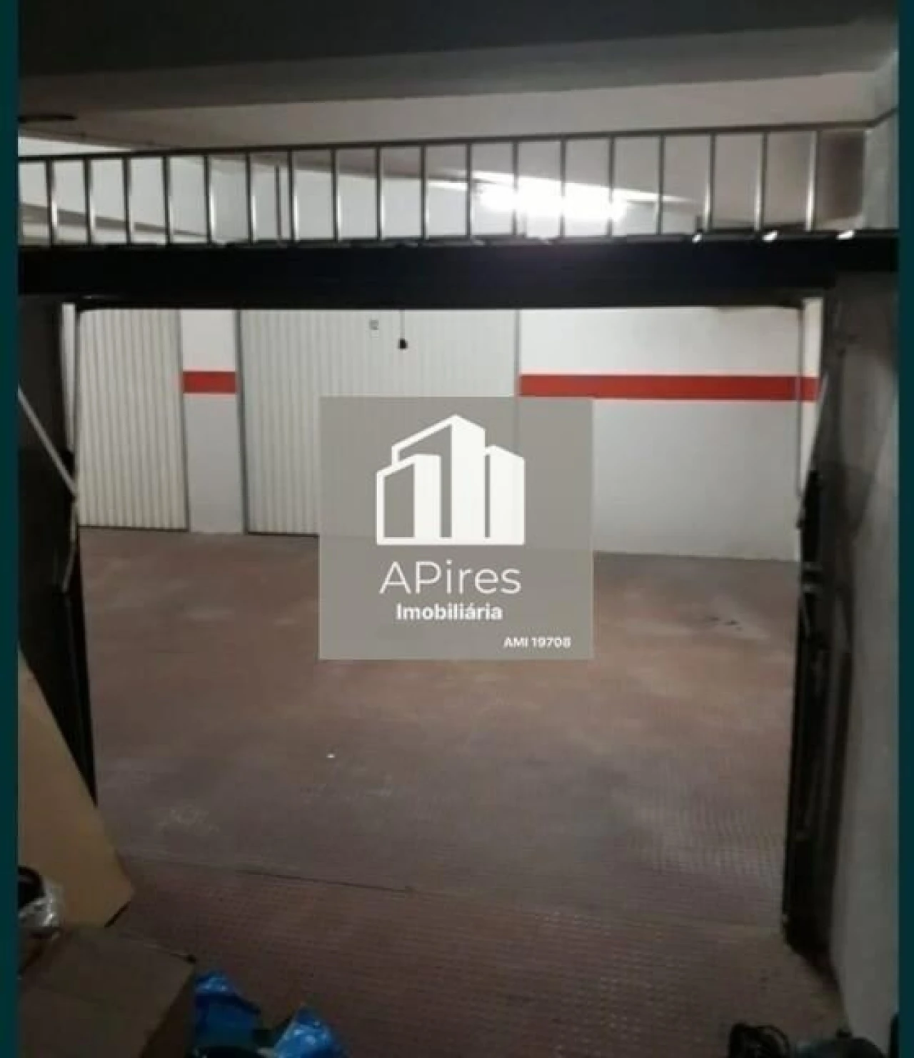 Garagem para Venda em Costa da Caparica Foto 4