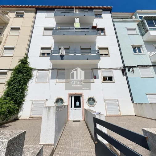 Apartamento T2 para Venda em Almada, Cova da Piedade, Pragal e Cacilhas Foto 2