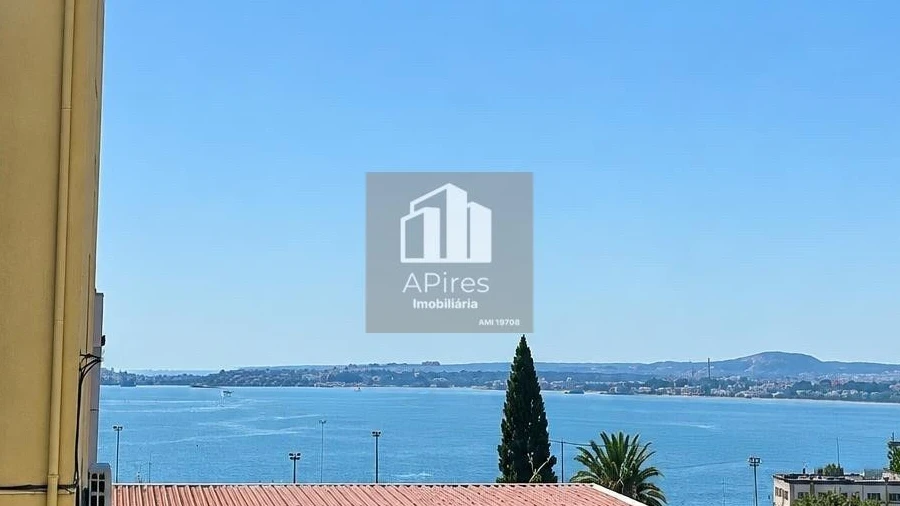 Apartamento T2 para Venda em Almada, Cova da Piedade, Pragal e Cacilhas