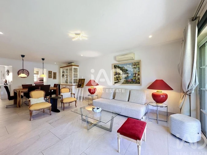 Apartamento T3 para Arrendamento em Quarteira Foto 22