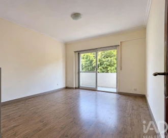 Apartamento T2 para Arrendamento em Alcabideche