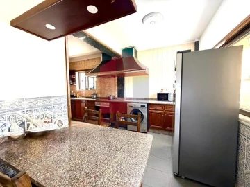 Moradia T6 para Venda em Soutelo