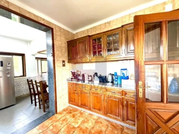 Moradia T6 para Venda em Soutelo