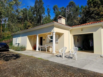 Moradia T3 para Venda em Bravães