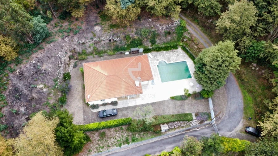 Moradia T3 para Venda em Bravães Foto 43