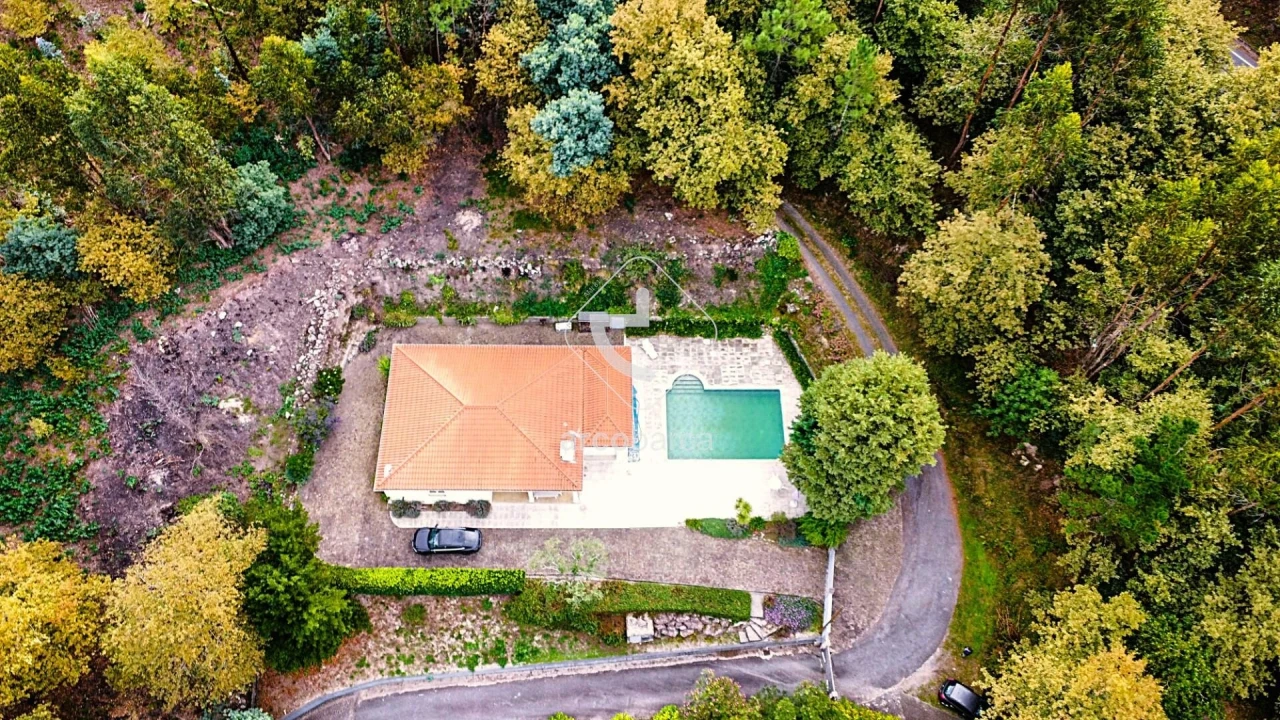 Moradia T3 para Venda em Bravães Foto 48