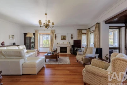 Apartamento T4 para Venda em Areeiro