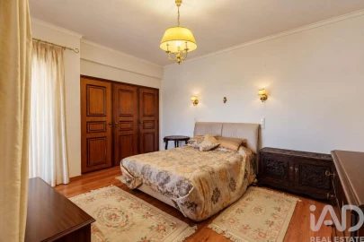 Apartamento T4 para Venda em Areeiro