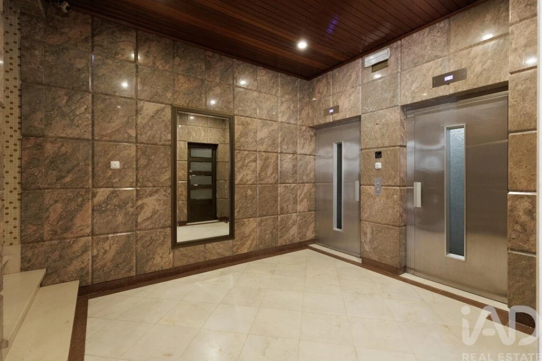 Apartamento T4 para Venda em Areeiro Foto 33