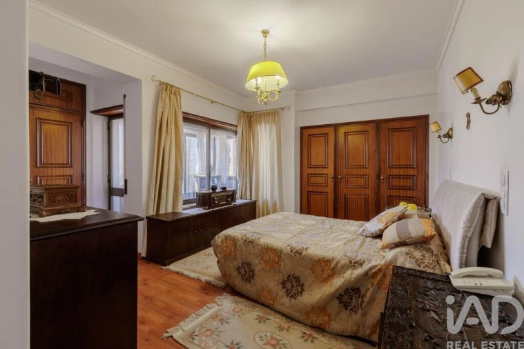 Apartamento T4 para Venda em Areeiro Foto 14