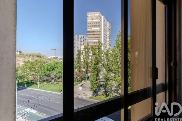 Apartamento T4 para Venda em Areeiro Foto 23