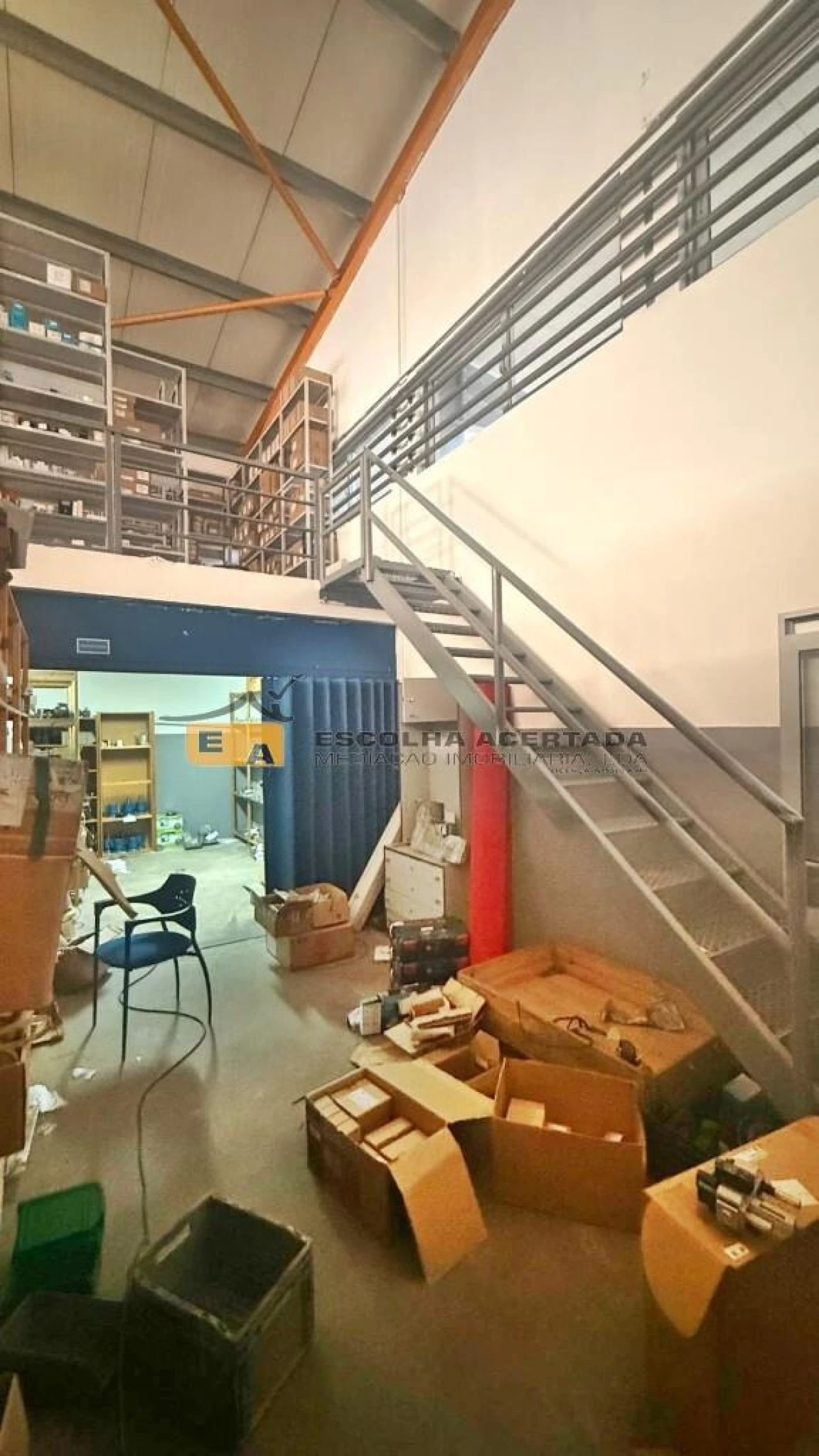 Armazém para Venda em Cidade da Maia Foto 6