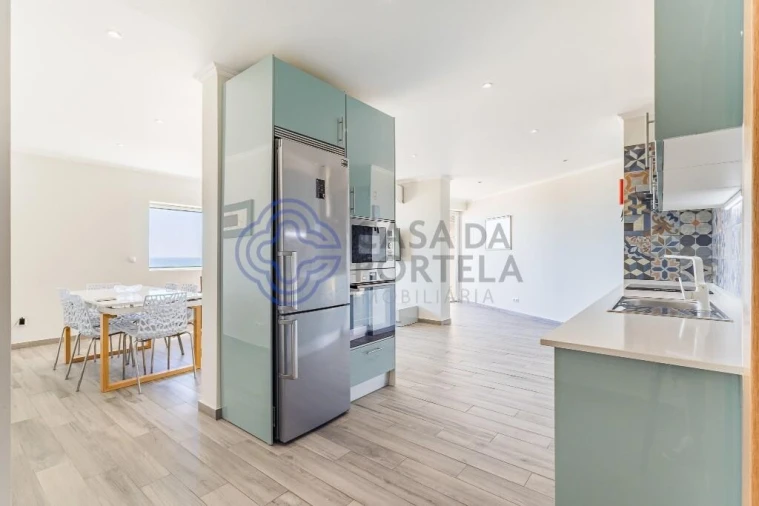 Apartamento T2 para Venda em Portimão Foto 12