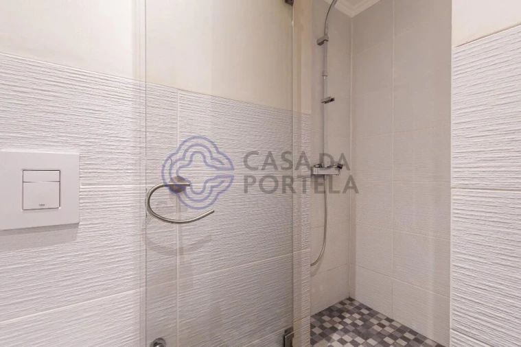 Apartamento T2 para Venda em Portimão Foto 20