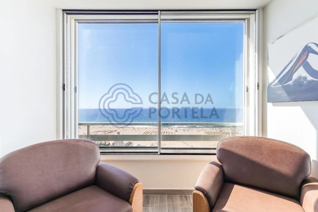 Apartamento T2 para Venda em Portimão Foto 6