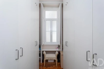 Apartamento T5 para Venda em Santo António