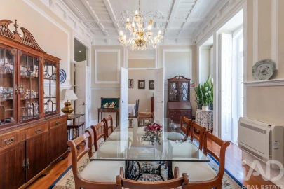 Apartamento T5 para Venda em Santo António
