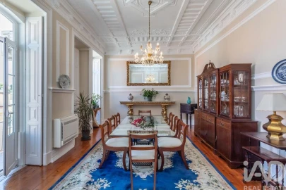 Apartamento T5 para Venda em Santo António