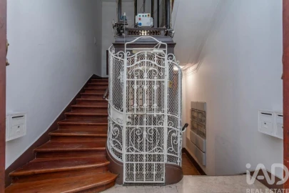 Apartamento T5 para Venda em Santo António