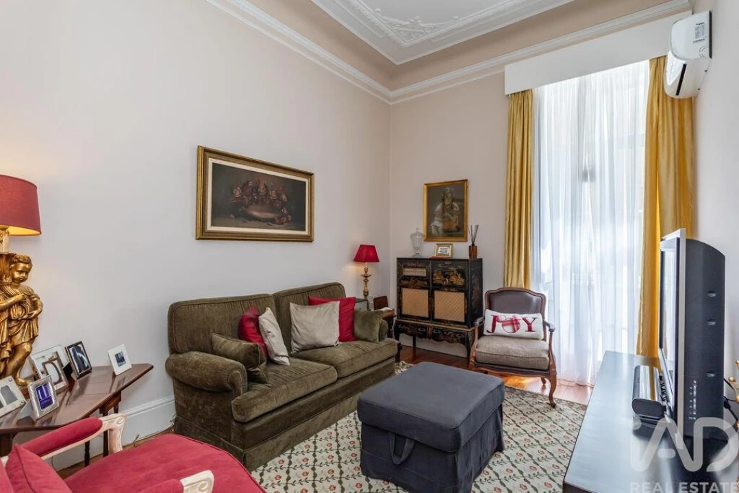 Apartamento T5 para Venda em Santo António Foto 20