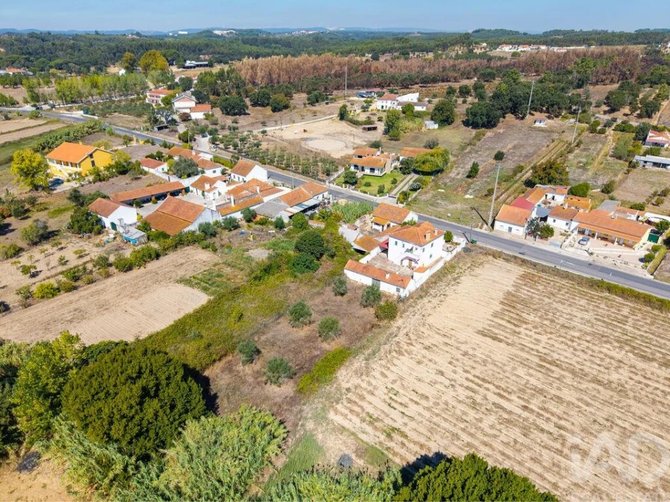 Moradia T4 para Venda em São João da Ribeira e Ribeira de São João Foto 38