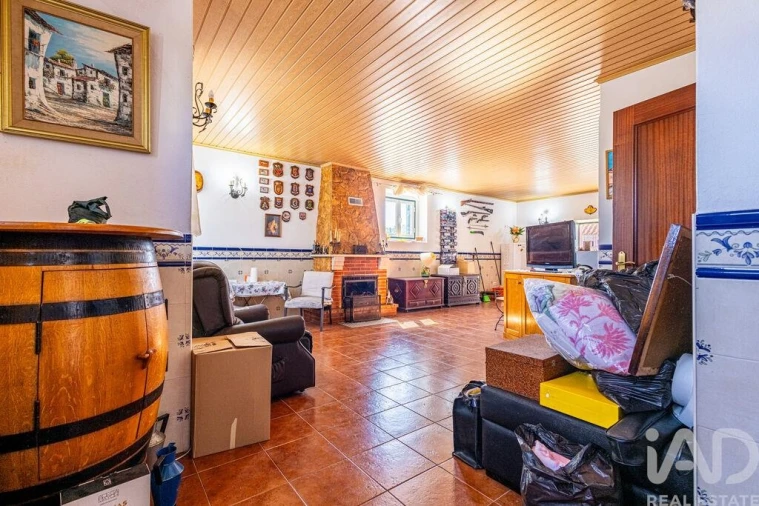 Moradia T4 para Venda em São João da Ribeira e Ribeira de São João Foto 16