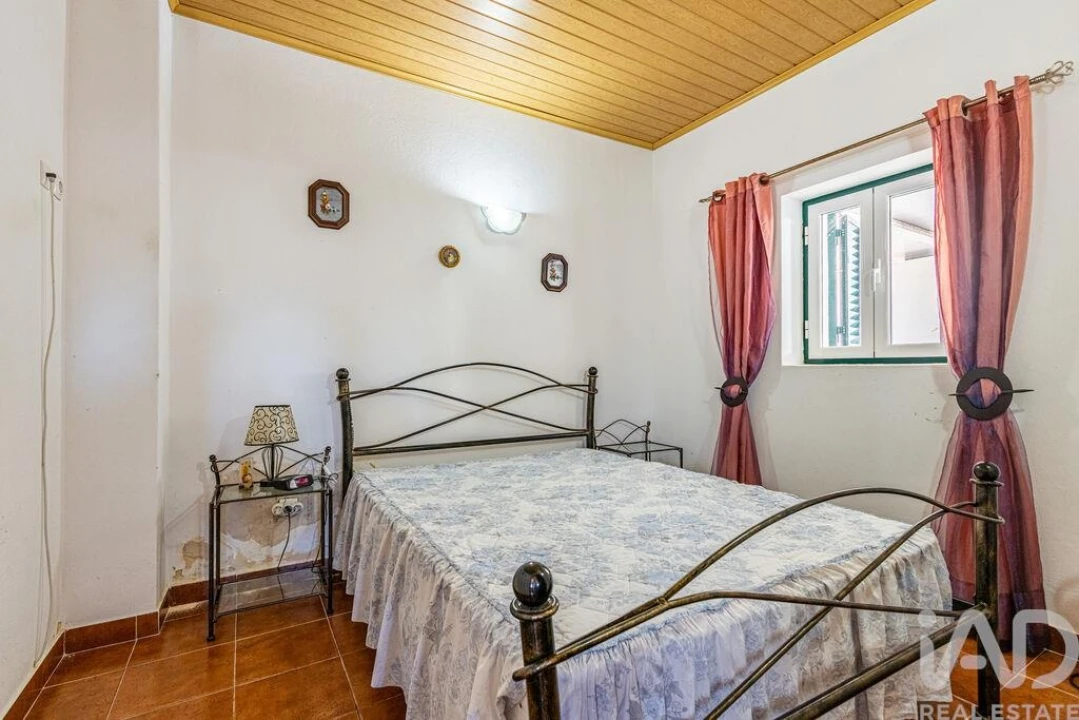 Moradia T4 para Venda em São João da Ribeira e Ribeira de São João Foto 21