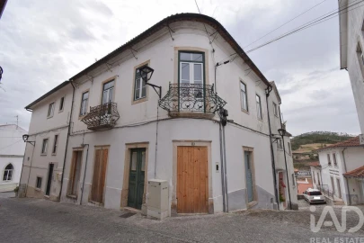 Moradia T3 para Venda em São Miguel, Santa Eufémia e Rabaçal