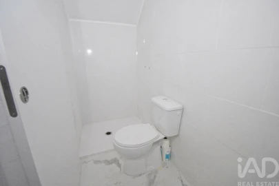 Moradia T3 para Venda em São Miguel, Santa Eufémia e Rabaçal