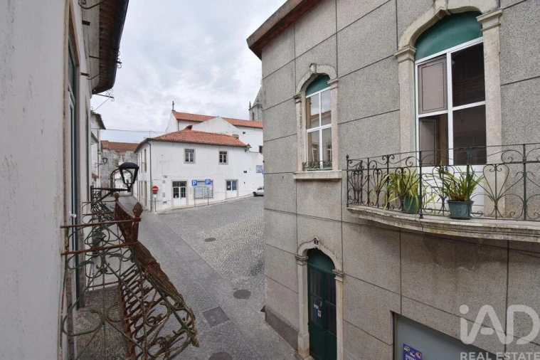 Moradia T3 para Venda em São Miguel, Santa Eufémia e Rabaçal Foto 9