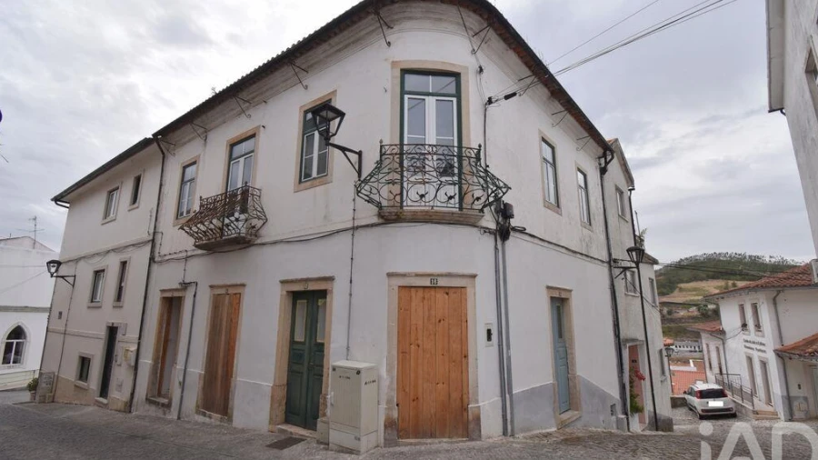 Moradia T3 para Venda em São Miguel, Santa Eufémia e Rabaçal