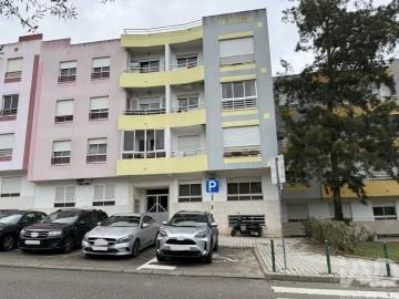 Apartamento T3 para Venda em Corroios