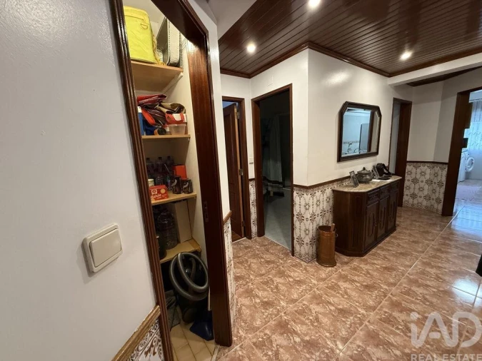 Apartamento T3 para Venda em Corroios Foto 10