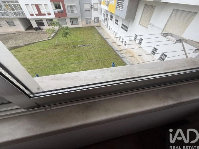 Apartamento T3 para Venda em Corroios Foto 16